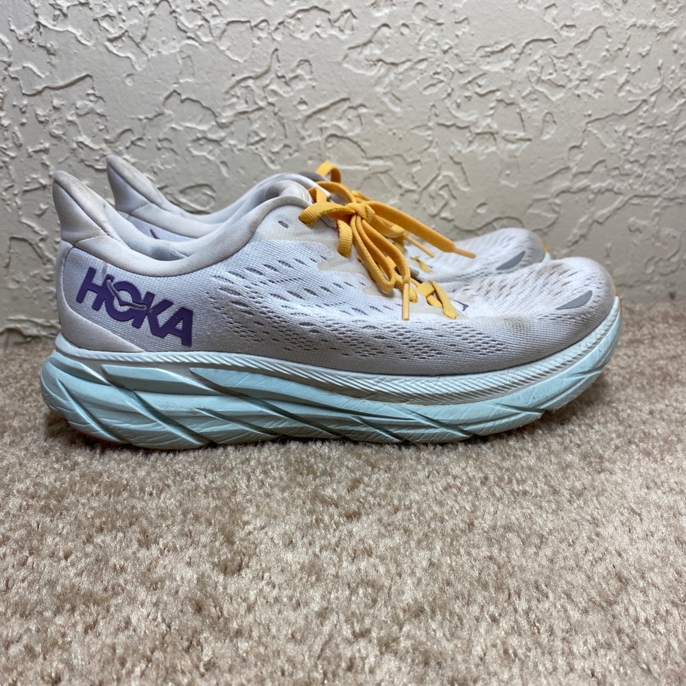 Size 8 - Hoka One One Clifton 8 Blanc De Blanc W